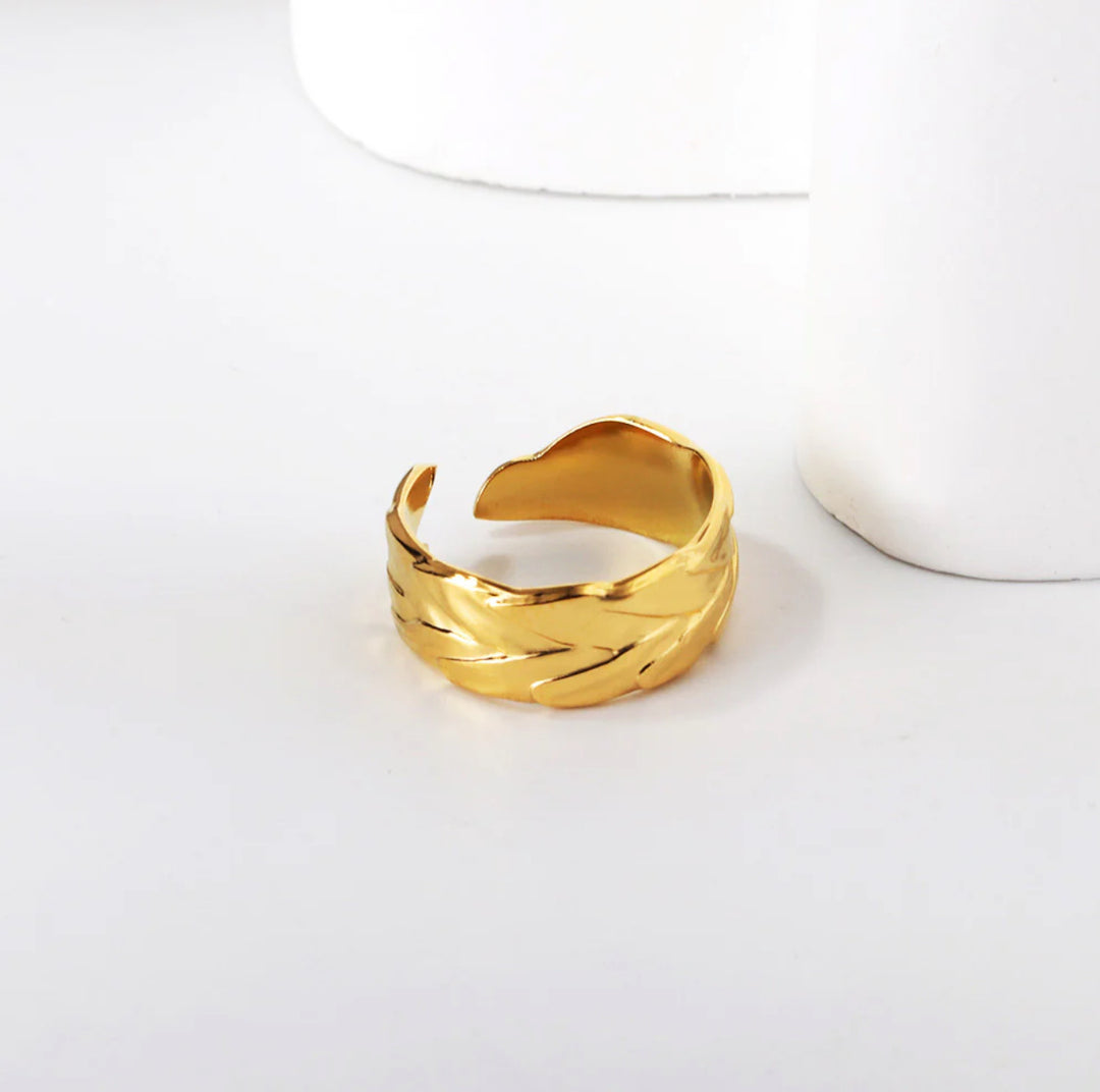 Golden Leaf Ring