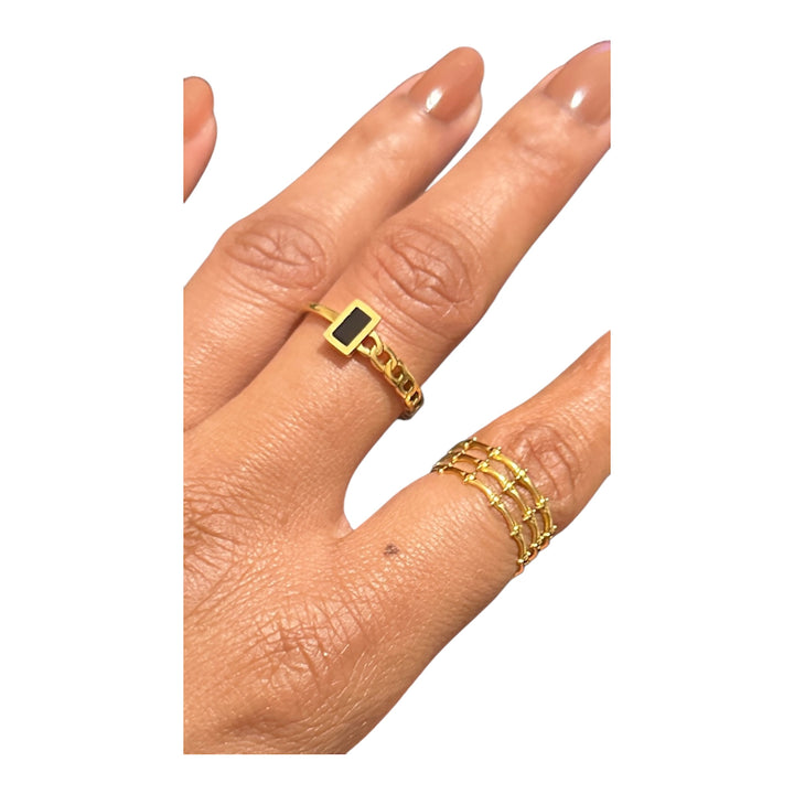 Noir Chain Ring