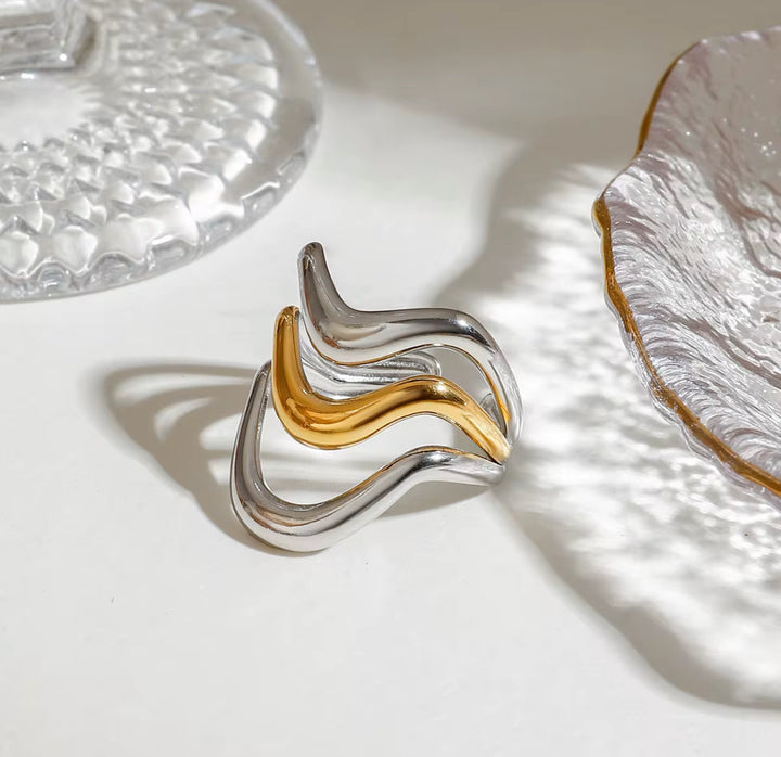 Aria Wave Ring