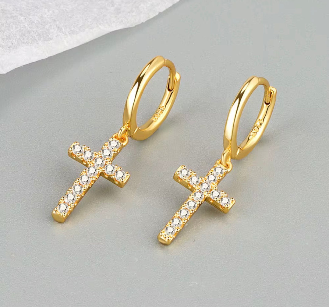 Veya Petite Drop Earrings