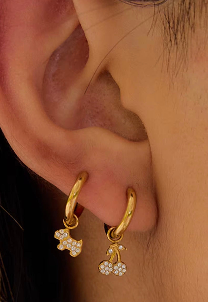 Veya Petite Drop Earrings