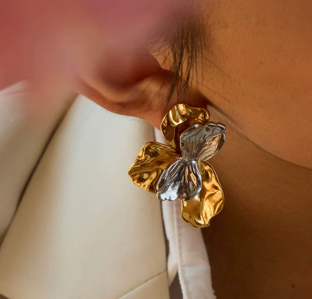 Maribel Bloom Earrings