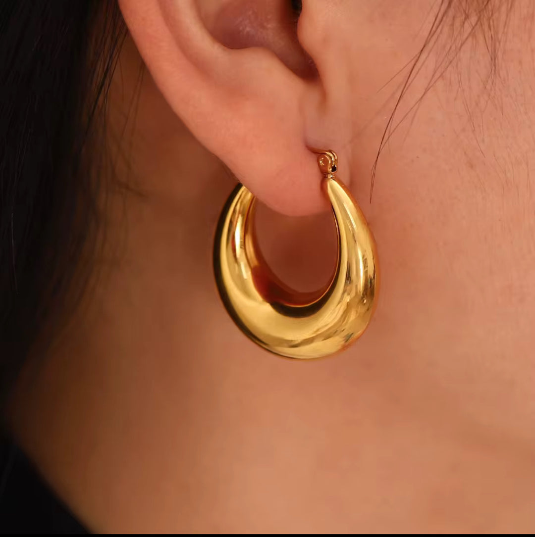 Selene Hoop Earring